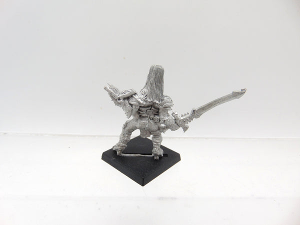 Champion of Slaanesh with Sword & Chaos Tome