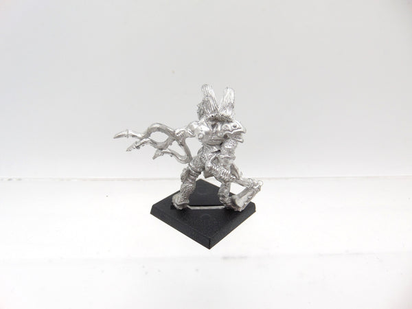 Champion of Slaanesh with Axe & Tentacle Arm