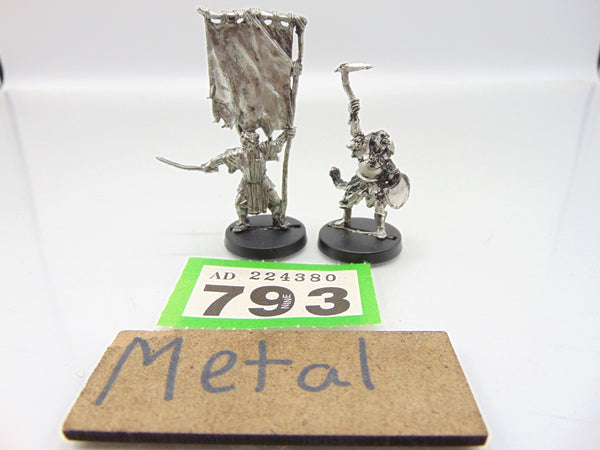 Mordor Orc Captain and Banner