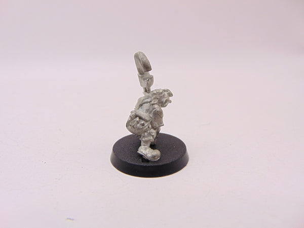 Gretchin Assistant with Wrench
