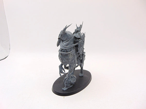 Lord Veritant with Gryph Crow