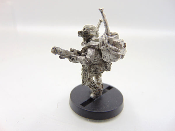 Cadian Comm Link Operator