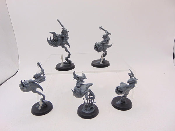 Squig Hoppers