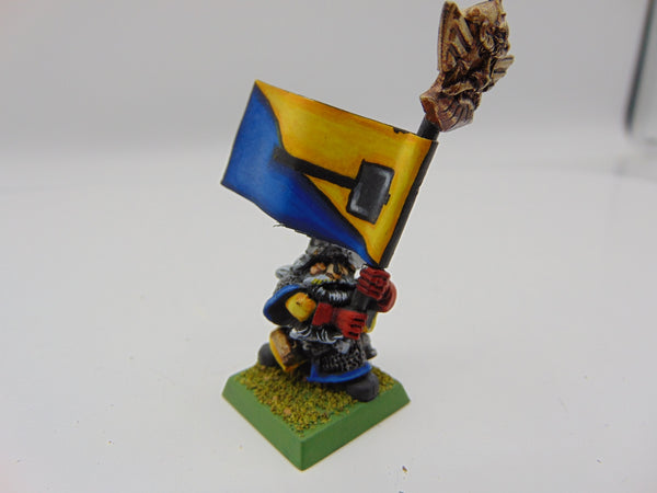 Hammerers Standard Bearer