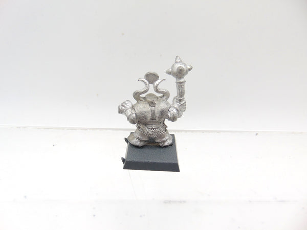 MM90 Chaos Dwarf with Mace