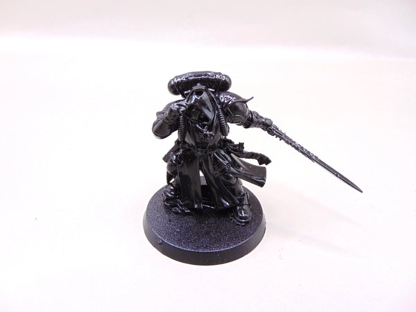 Primaris Librarian in Phobos Armour