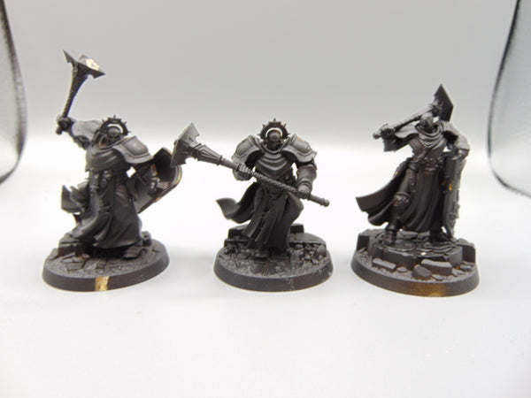 Sequitors