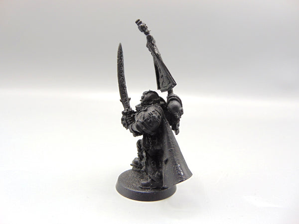 Castellan Crowe