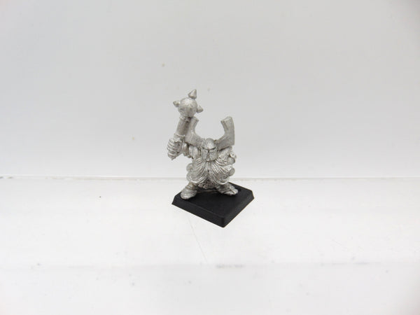 MM90 Chaos Dwarf with Mace