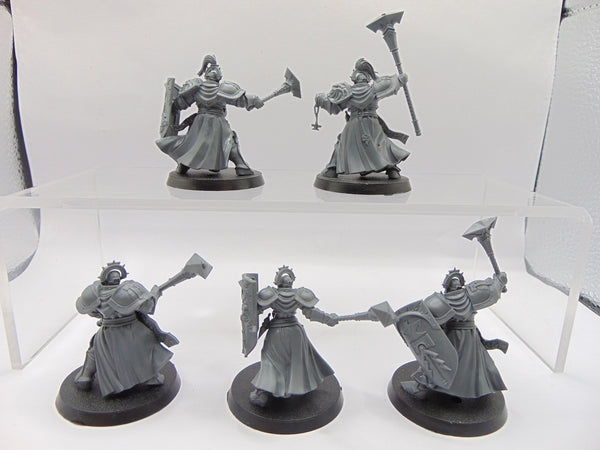 Sequitors