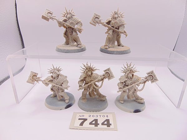 Retributors