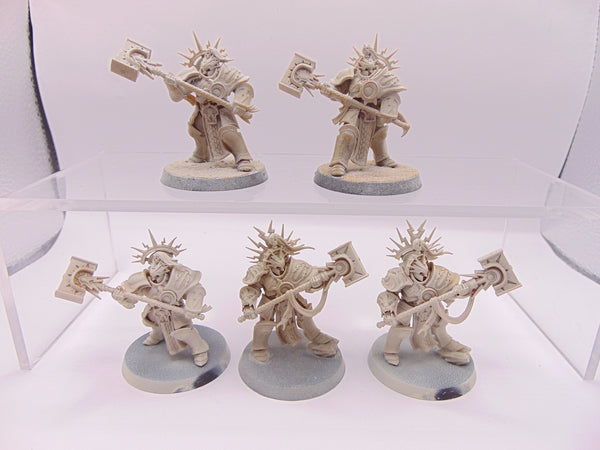 Retributors