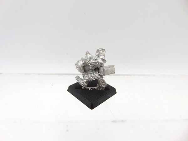MM90 Chaos Dwarf with Hammer