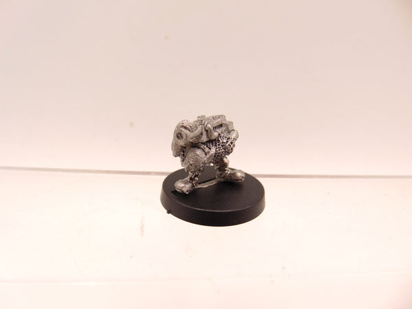 Gretchin Carrying a bolter