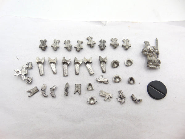 Thousand Sons Sorcerer and Upgrade Parts