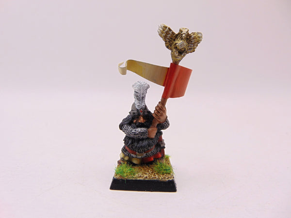 Imperial Dwarf Command Standard