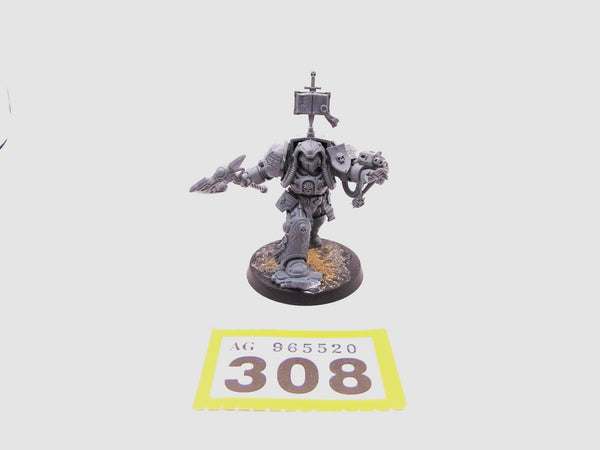 Librarian in Terminator Armour