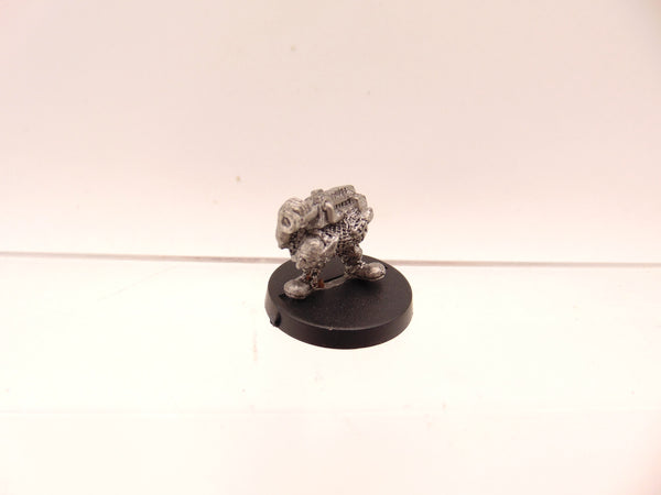 Gretchin Carrying a bolter