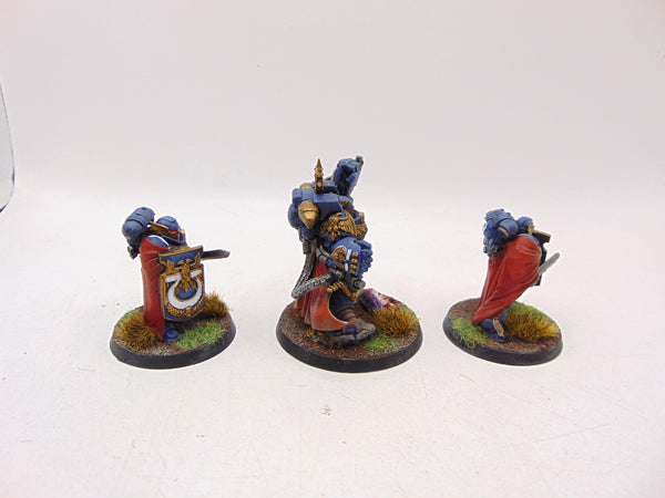 Marneus Calgar with Victrix Honour Guards