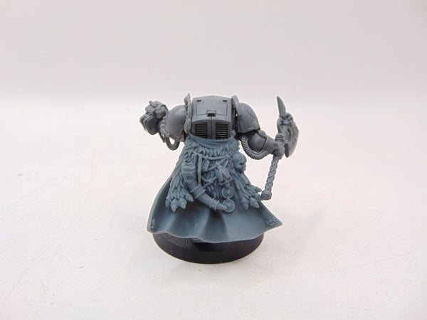 Librarian in Terminator Armour