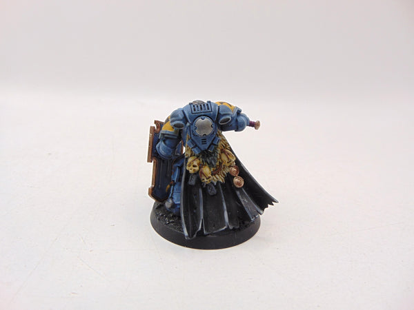 Primaris Lieutenant with Storm Shield Conversion