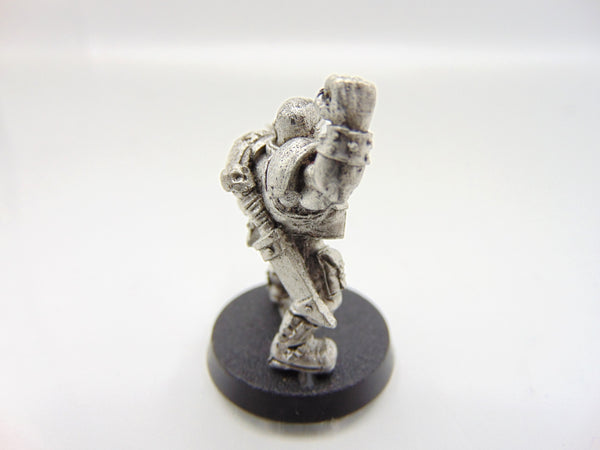 Catachan Lieutenant