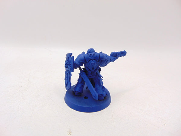 Primaris Lieutenant with Storm Shield