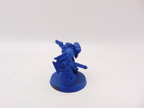 Primaris Lieutenant with Storm Shield