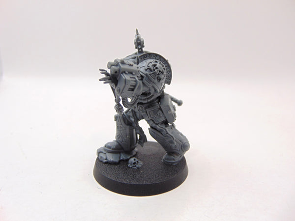 Librarian in Terminator Armour