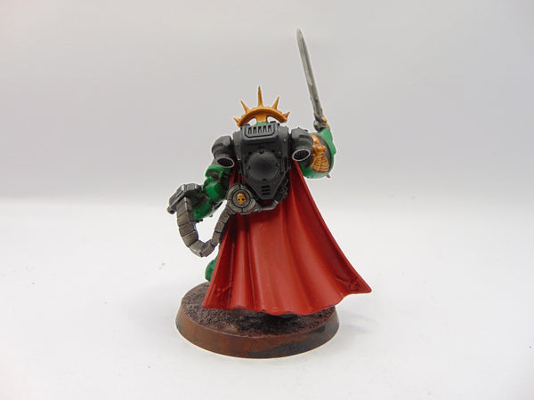Primaris Captain in Gravis Armour