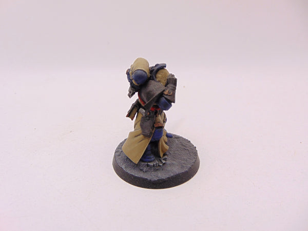 Primaris Librarian in Phobos Armour