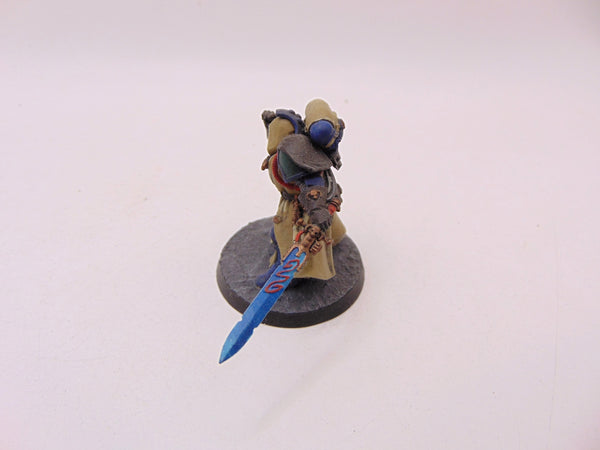 Primaris Librarian in Phobos Armour