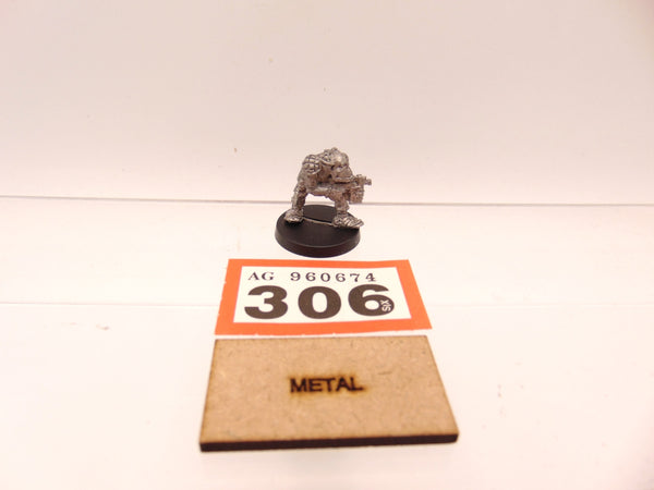 RTB2 Space Ork Raider Boy with Bolta