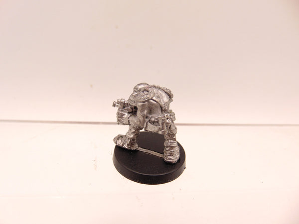 RTB2 Space Ork Raider Boy with Bolta