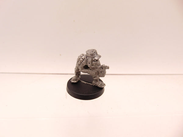 RTB2 Space Ork Raider Boy with Bolta