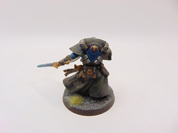 Primaris Librarian in Phobos Armour