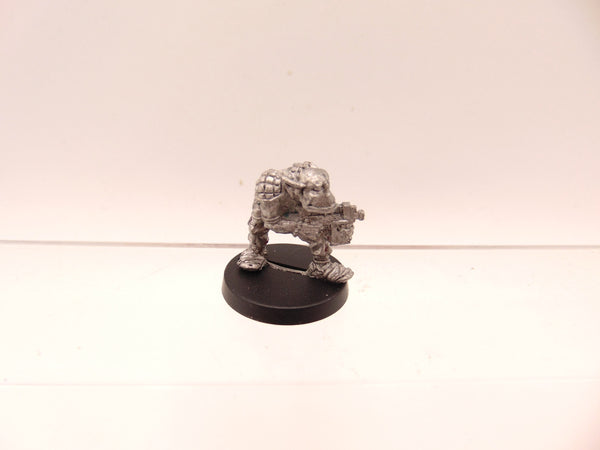 RTB2 Space Ork Raider Boy with Bolta