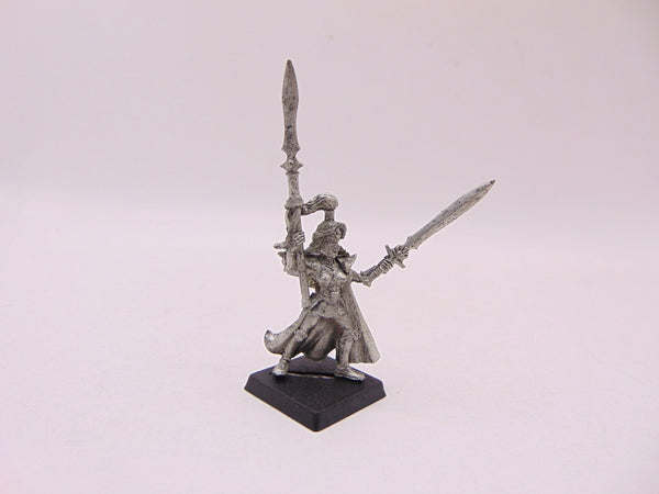 Everqueen Maiden Guard Champion