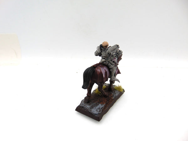 Mounted Warrior Priest / Luthor Huss Conversion