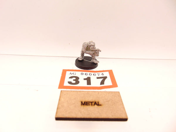 RTB2 Space Ork Raider Boy with Bolta