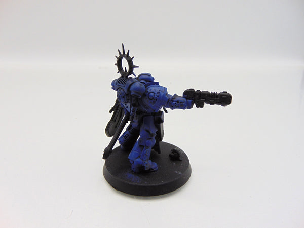 Primaris Lieutenant with Storm Shield