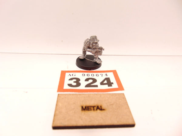 RTB2 Space Ork Raider Boy with Bolta
