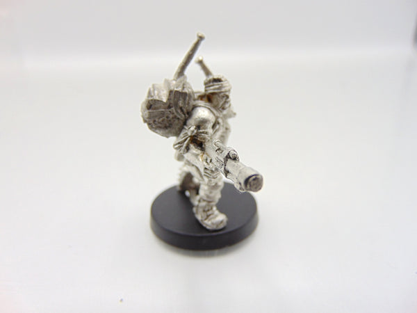 Catachan Comm-Link Operator