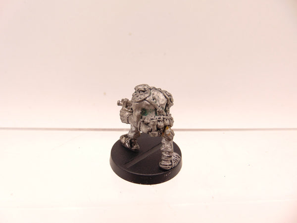 RTB2 Space Ork Raider Boy with Bolta