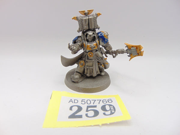 Librarian in Terminator Armour