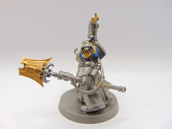 Librarian in Terminator Armour