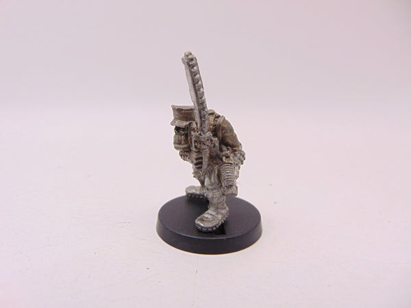Boy Bolta & Chainsword