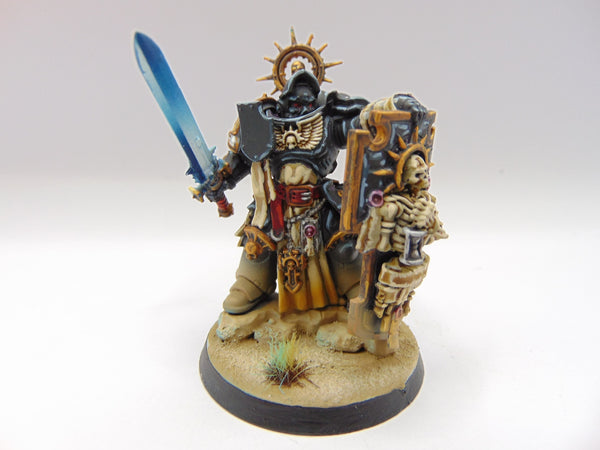 Primaris Captain with Relic Shield
