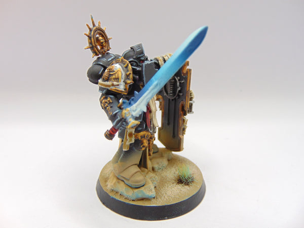 Primaris Captain with Relic Shield