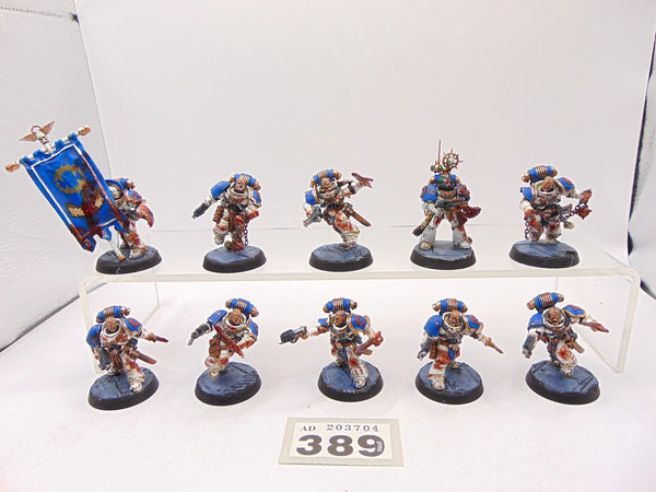 Khorne Berzerkers / MKVI Marines